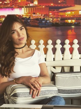 JIYA - Escort Glenda | Girl in Dubai