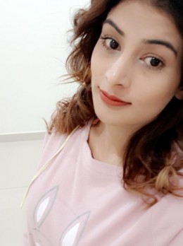 Deeksha - Escort in Dubai - hair color Brown