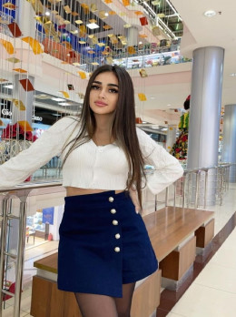 reem - Escort Ishita Raina | Girl in Dubai