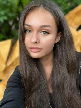 Escort in Dubai - Lola Escort in Dubai - Lola